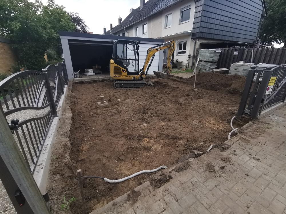 Grundstück vor den Erdbauarbeiten